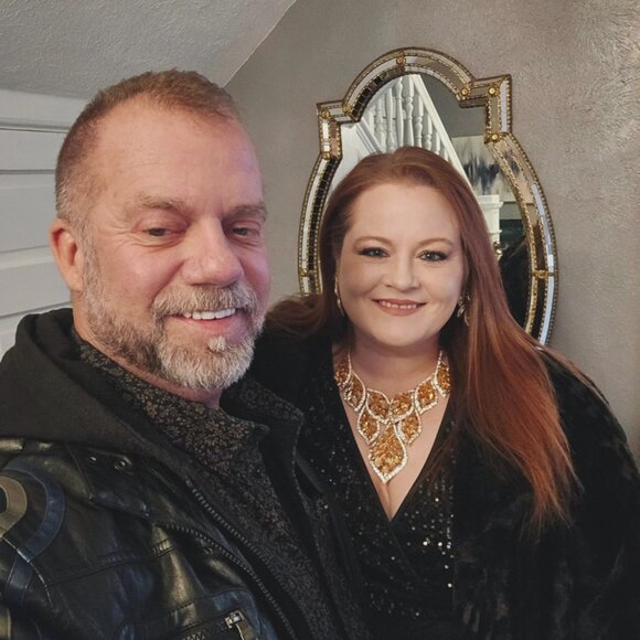 Meet your Posher, Julie - Picture 4 of 16